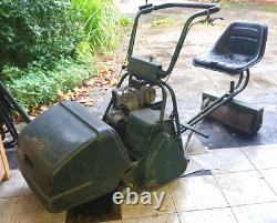 ATCO Royale B20 Cylinder Lawn Mower Self Propelled Briggs & Stratton Engine