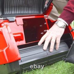 Cobra RM40SPCE 16 Self Propelled Roller Petrol Lawnmower Electric Start
