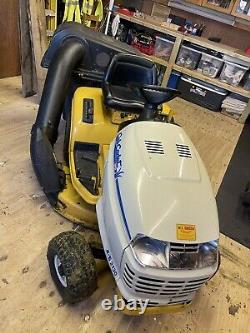 Cub cadet ride on mower