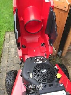 Drive on lawn mower. Westwood T50