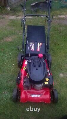 FriskyFox Petrol Self Propelled Lawn Mower 19 Cut