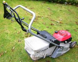 HONDA HRB 425c (Rear Roller Self Propelling) Petrol Lawnmower