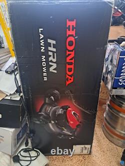 HONDA HRN216VKA SELF-PROPELLED LAWN MOWER with smart drive