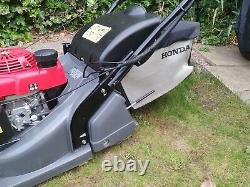 HONDA HRX 426 QX Petrol 17 Self Propelled Rotary Roller Lawnmower