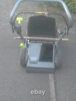 HONDA IZY LAWNMOWER HRG 465 PDE C2. 18 PUSH Model