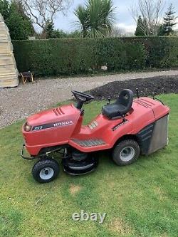 Honda 2113 Ride on Mower