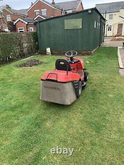 Honda 2113 Ride on Mower