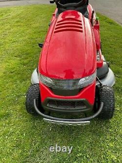 Honda HF2625 HTE Ride on Mower Lawn Tractor 1yr old, With Warranty 48 Cut 26 HP