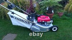 Honda HR194 QM 19 Self propelled RotoStop Electric start Roller Lawnmower