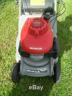 Honda HRB425C Self Propelled Rear Roller Petrol lawnmower 19 CUT Mower