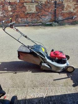 Honda HRD 536 QXE Rear Roller Self-Propelled Petrol Lawn Mower