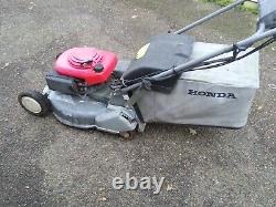 Honda HRD535 PETROL selfpropelled LAWNMOWER. WITH REAR ROLLER