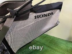 Honda HRD536QX Self Propelled Professional Rear Roller lawn mower ROTO-STOP