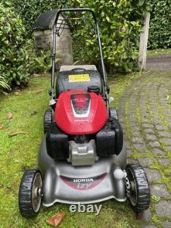 Honda HRG466SK 18 Self-Propelled IZY Lawnmower