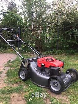 Honda HRH 536 HX 53cm Petrol Self-Propelled Hydrostatic mower. Domestic use only