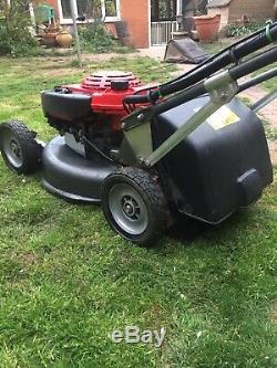 Honda HRH 536 HX 53cm Petrol Self-Propelled Hydrostatic mower. Domestic use only