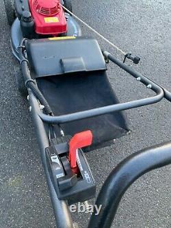 Honda HRH 536 PRO 4 Wheel Hydrostatic BBC Petrol Lawnmower with Grass Bag