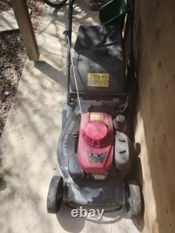 Honda HRH 536 Pro Roller 21-inch Self Propelled Petrol Lawnmower