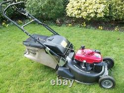 Honda HRH 536 pro roller lawn mower