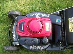 Honda HRH 536 pro roller lawn mower