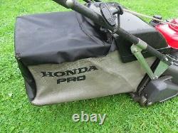 Honda HRH536 QXE 21 Self Propelled PRO Rear Roller Cut Lawn Mower Power Drive
