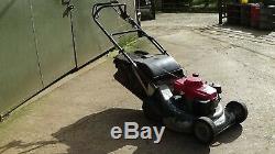 Honda HRH536 QXE Pro Self Propelled Roller Lawnmower/ self propelled lawn mower