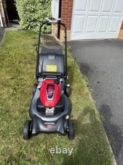 Honda HRN536VK Self-Propelled Petrol Lawnmower Excellent Condition