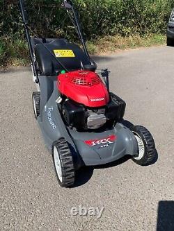 Honda HRX 476 HY Petrol Lawnmower with Grass Box