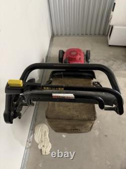 Honda HRX 476 Self-Propelled Rear Roller Petrol Lawn Mower