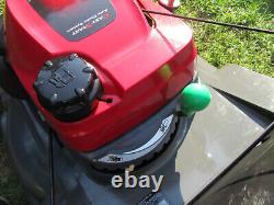 Honda HRX 537 lawnmower self propelled hydrostatic drive petrol mower 2019 model