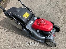 Honda HRX426 QXE Rear Roller 17 Petrol Lawnmower & Grass Bag