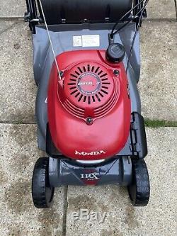 Honda HRX426CQXE Rotary Rear Roller Self Propelled Petrol 4 Stroke 17Lawnmower