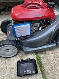 Honda HRX426CQXE Rotary Rear Roller Self Propelled Petrol 4 Stroke 17Lawnmower