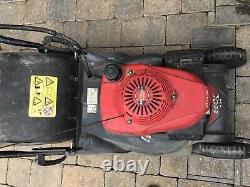 Honda HRX426QX Self-Propelled Petrol Lawnmower 17 inch deck excellent condition