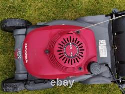 Honda HRX426QXE Self-Propelled Petrol Lawnmower