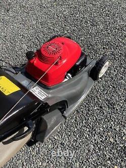 Honda HRX476 Petrol Lawn Mower Self Propelled with Rear Metal Roller