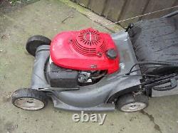 Honda HRX476 Self-propelled, vari speed petrol Lawnmower 19 Cut