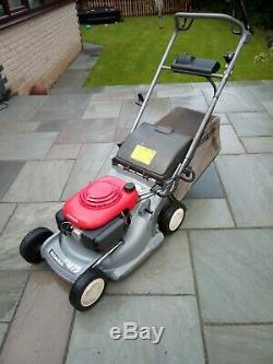 Honda Hrb 475 Self Propelled Petrol Lawn Mower, Hrx/hrb 21 Blade Rotastop