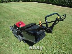 Honda Hrx 537 Hydrostatic Petrol Mower Collector And Mulching Recycler. 21