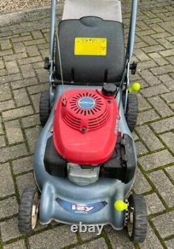 Honda IZY, 18 Self Propelled Petrol Lawnmower with Grass Box (Just serviced)