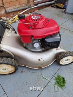 Honda IZY 46cm Self-Propelled Lawnmower Model HRG 415C3