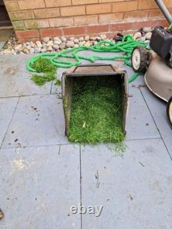 Honda IZY 46cm Self-Propelled Lawnmower Model HRG 415C3