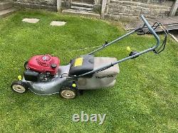 Honda IZY HRG416SD 16 petrol self propelled Lawnmower with grass collector