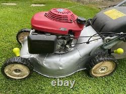 Honda IZY HRG416SD 16 petrol self propelled Lawnmower with grass collector