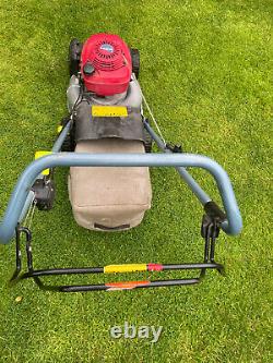 Honda IZY HRG416SD 16 petrol self propelled Lawnmower with grass collector