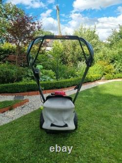 Honda Isy 16 Self-Propelled Petrol Lawn Mower