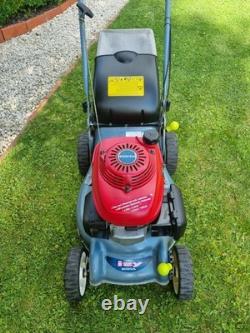 Honda Isy 16 Self-Propelled Petrol Lawn Mower