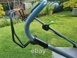 Honda Isy 16 Self-Propelled Petrol Lawn Mower
