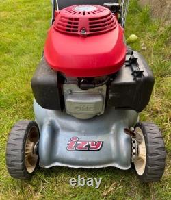 Honda Izy HRG 415 SDE Self-Propelled Petrol Lawn Mower 16 / 41cm Cut