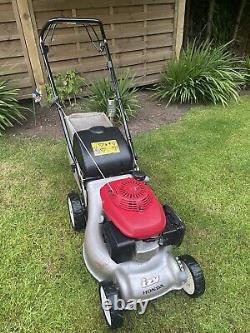 Honda Izy HRG415 16 Cut Self Propelled Petrol Lawnmower